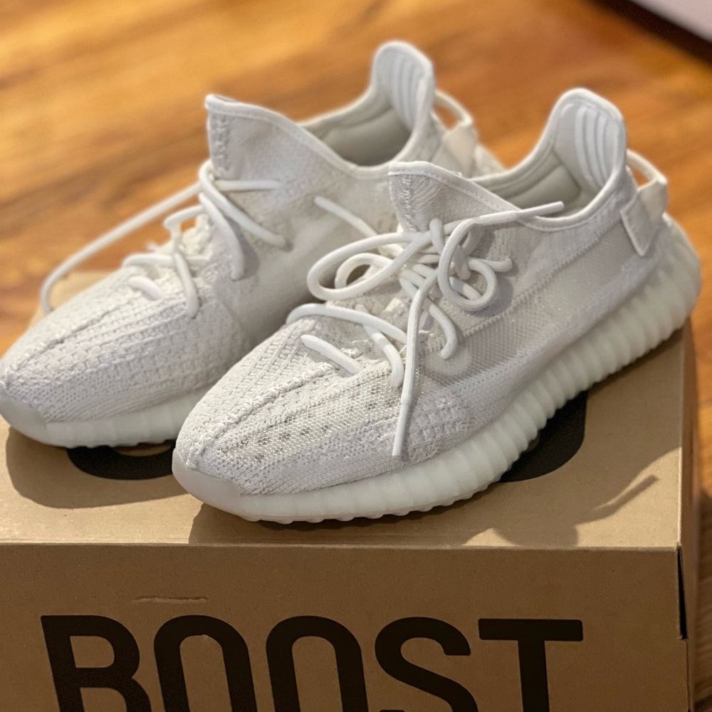 Bone Yeezys 7.5 men’s. Like worn one for a few hours trade for size 6